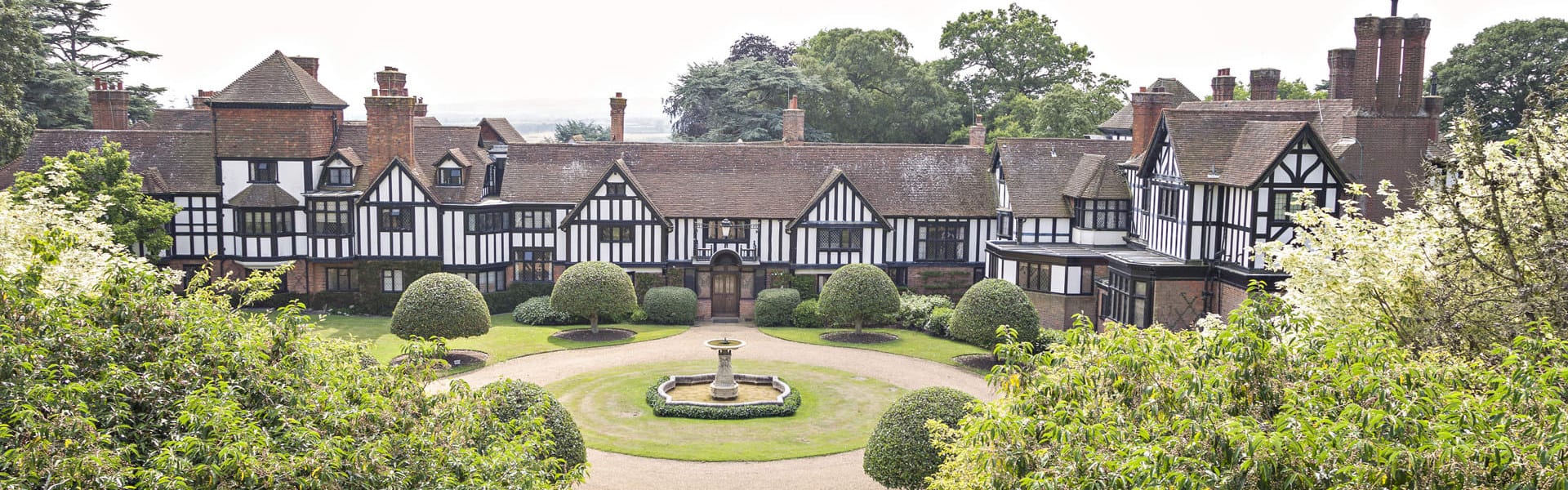 Ascott House entrance aerial view